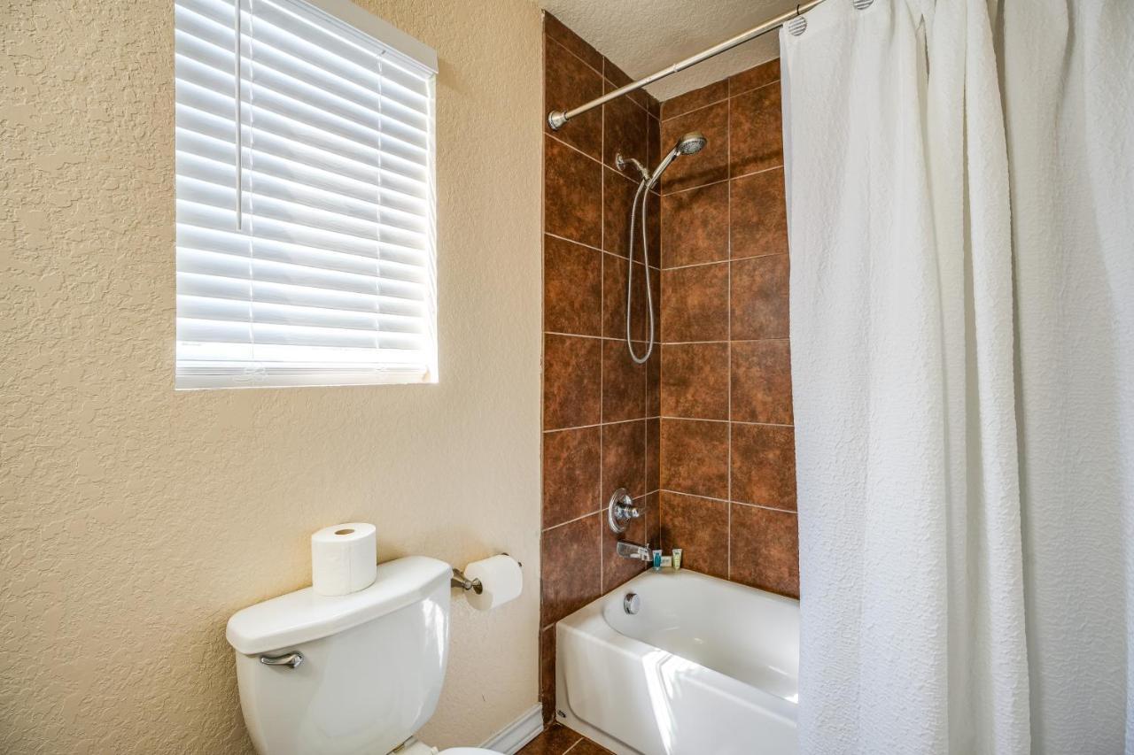 San Antonio Townhome About 2 Mi To Aquarium! エクステリア 写真